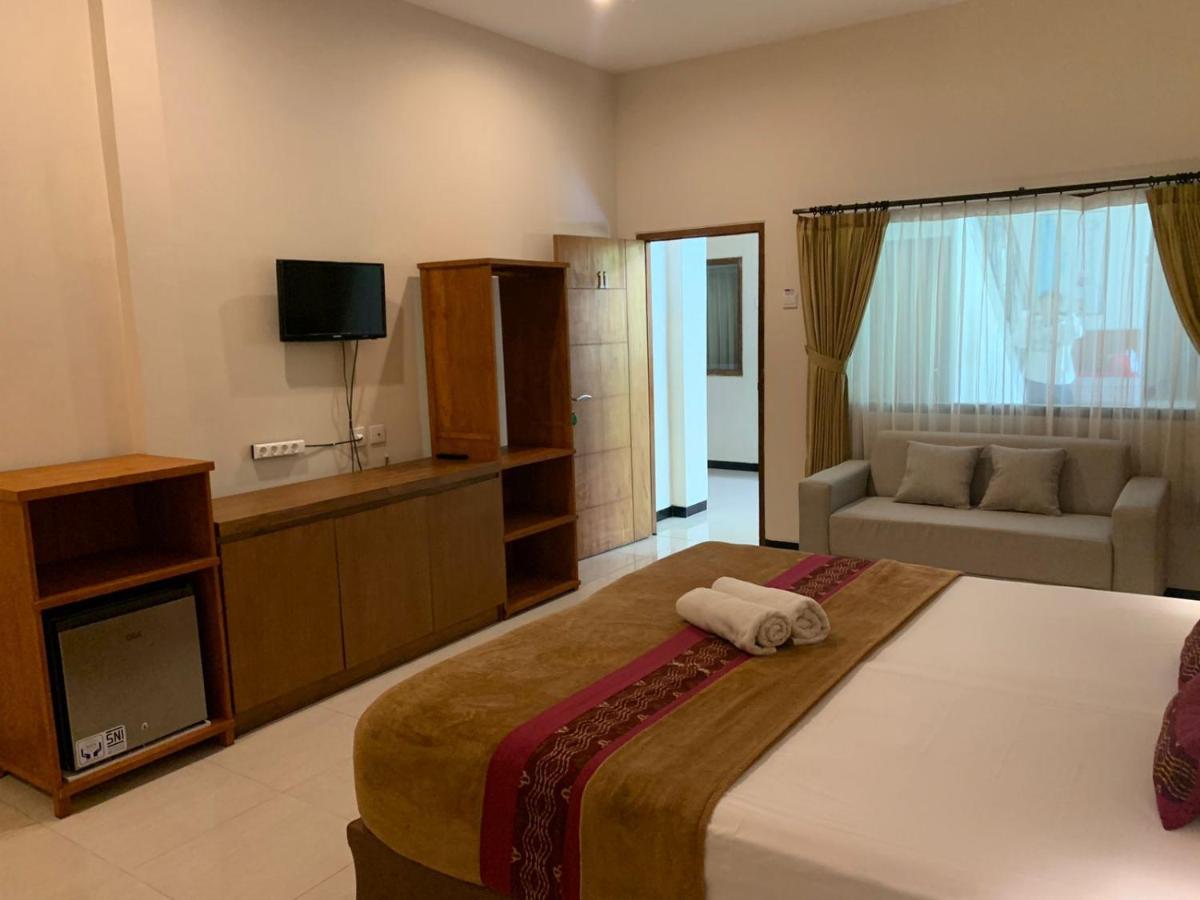 Kuta Suci Guesthouse Eksteriør bilde