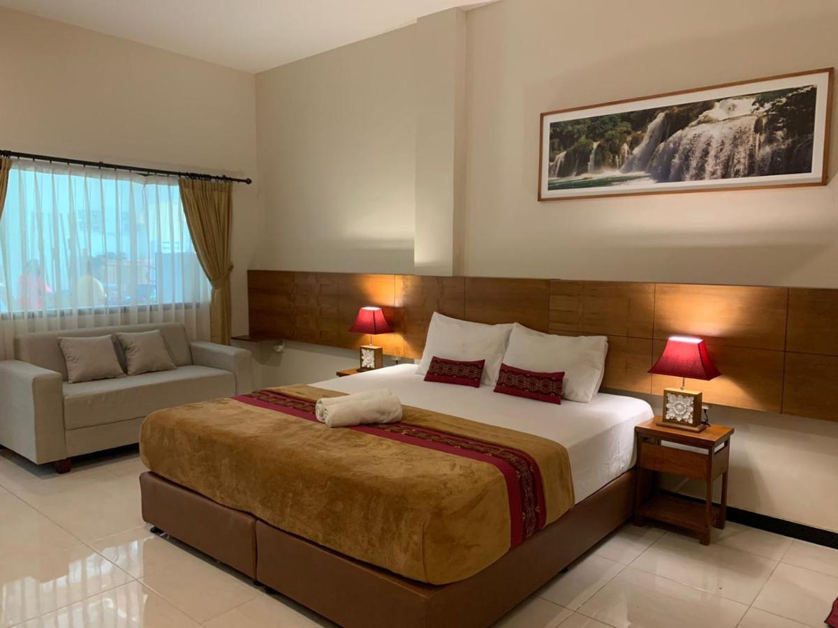 Kuta Suci Guesthouse Eksteriør bilde