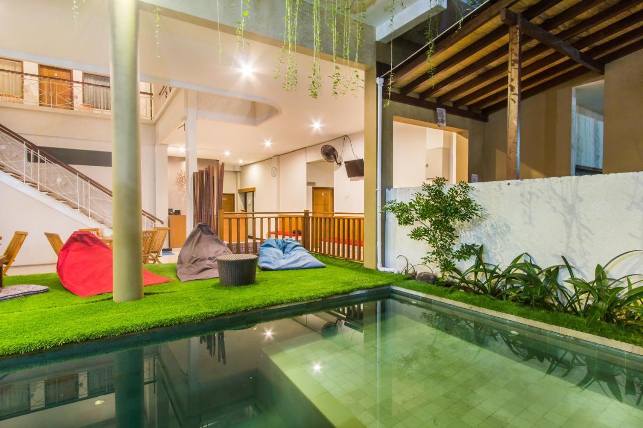 Kuta Suci Guesthouse Eksteriør bilde